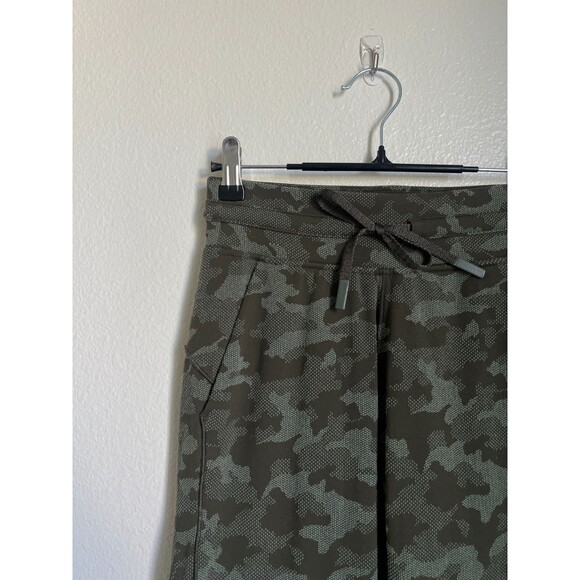 Lululemon Ready to Rulu Jogger 29" in Heritage Camo Dark Olive Green Size US 2 - Picture 2 of 5